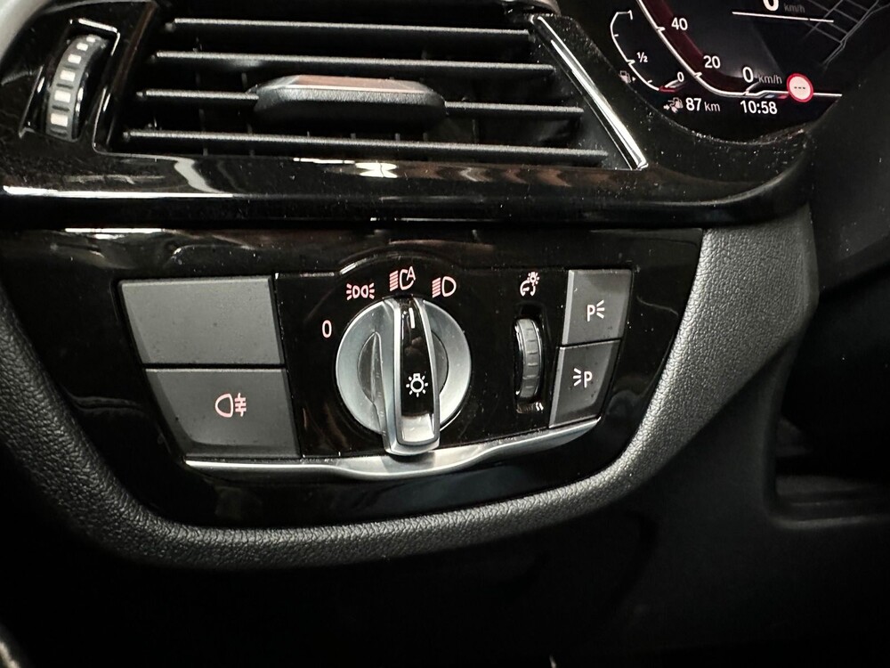 BMW 520e M-Sport Business Edition Plus 204PS 2022 -Orig. NL-5-Serie, N-654-UK Herstellergarantie