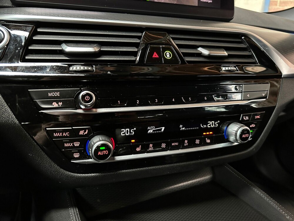 BMW 520e M-Sport Business Edition Plus 204PS 2022 -Orig. NL-5-Serie, N-654-UK Herstellergarantie