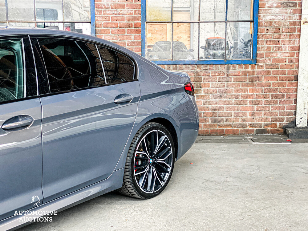BMW 520e M-Sport Business Edition Plus 204PS 2022 -Orig. NL-5-Serie, N-654-UK Herstellergarantie