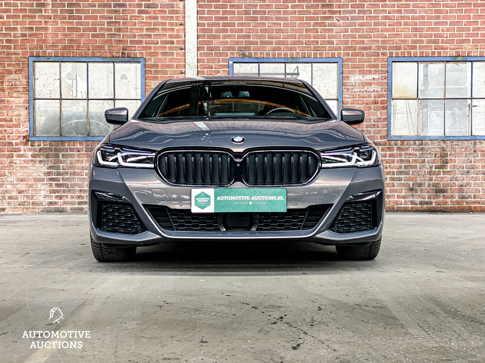 BMW 520e M-Sport Business Edition Plus 204PS 2022 -Orig. NL-5-Serie, N-654-UK Herstellergarantie
