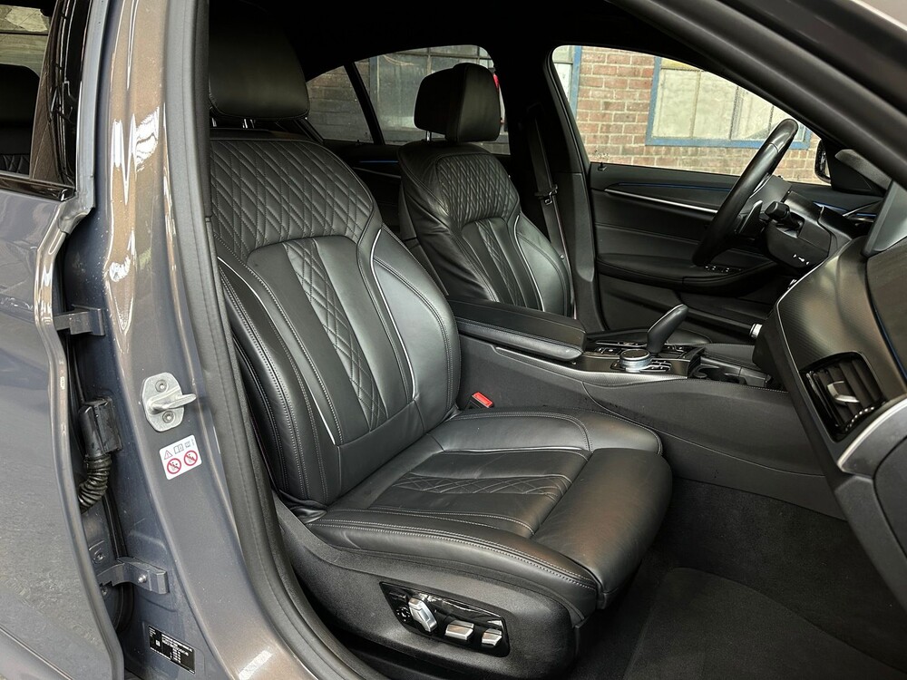 BMW 520e M-Sport Business Edition Plus 204PS 2022 -Orig. NL-5-Serie, N-654-UK Herstellergarantie