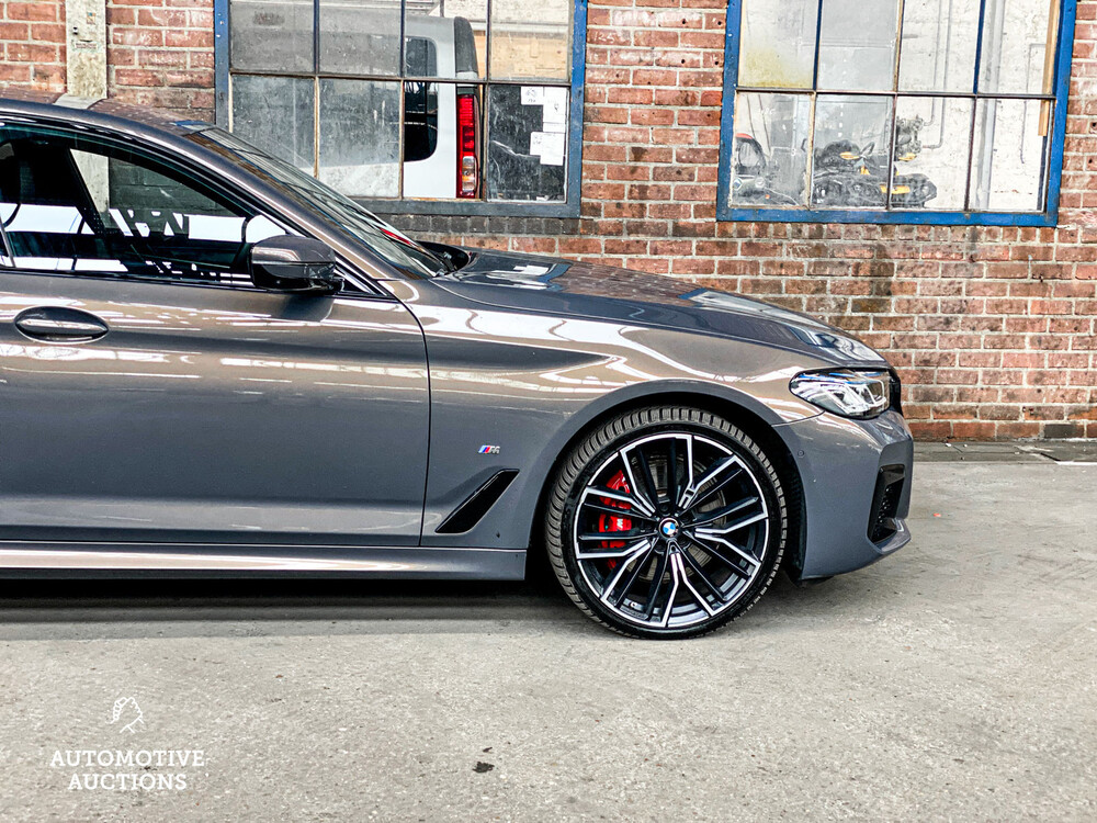 BMW 520e M-Sport Business Edition Plus 204PS 2022 -Orig. NL-5-Serie, N-654-UK Herstellergarantie