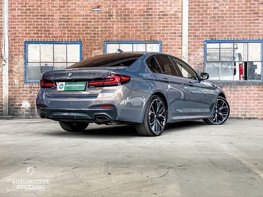 BMW 520e M-Sport Business Edition Plus 204hp 2022 -Orig. NL- 5 Series, N-654-UK Manufacturer's Warranty