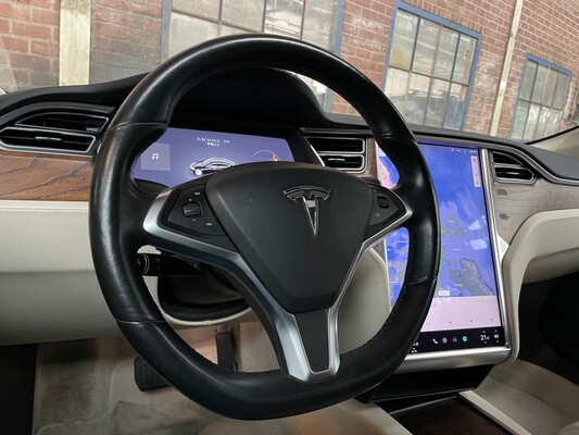 Tesla Model S 75D Base -FACELIFT- 333pk 2018, SK-883-X