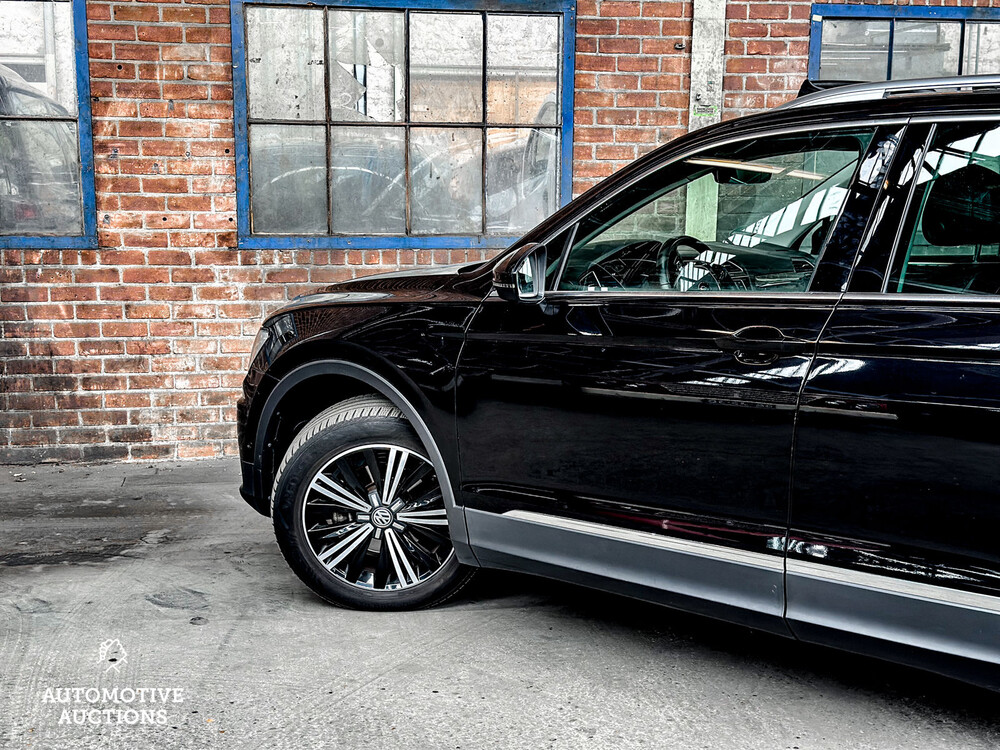 Volkswagen Tiguan 2.0 TDI Connected 190PS 2016, NF-933-L