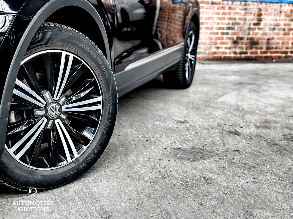 Volkswagen Tiguan 2.0 TDI Connected 190PS 2016, NF-933-L