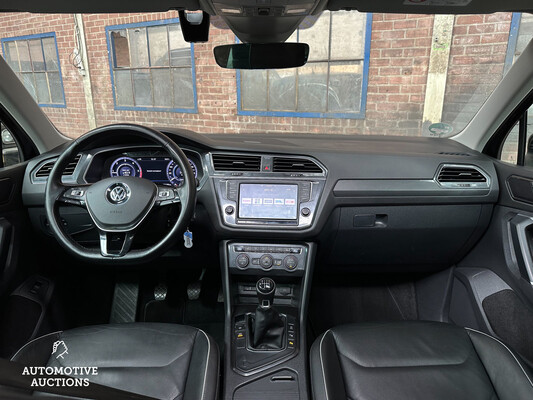 Volkswagen Tiguan 2.0 TDI Connected 190pk 2016, NF-933-L