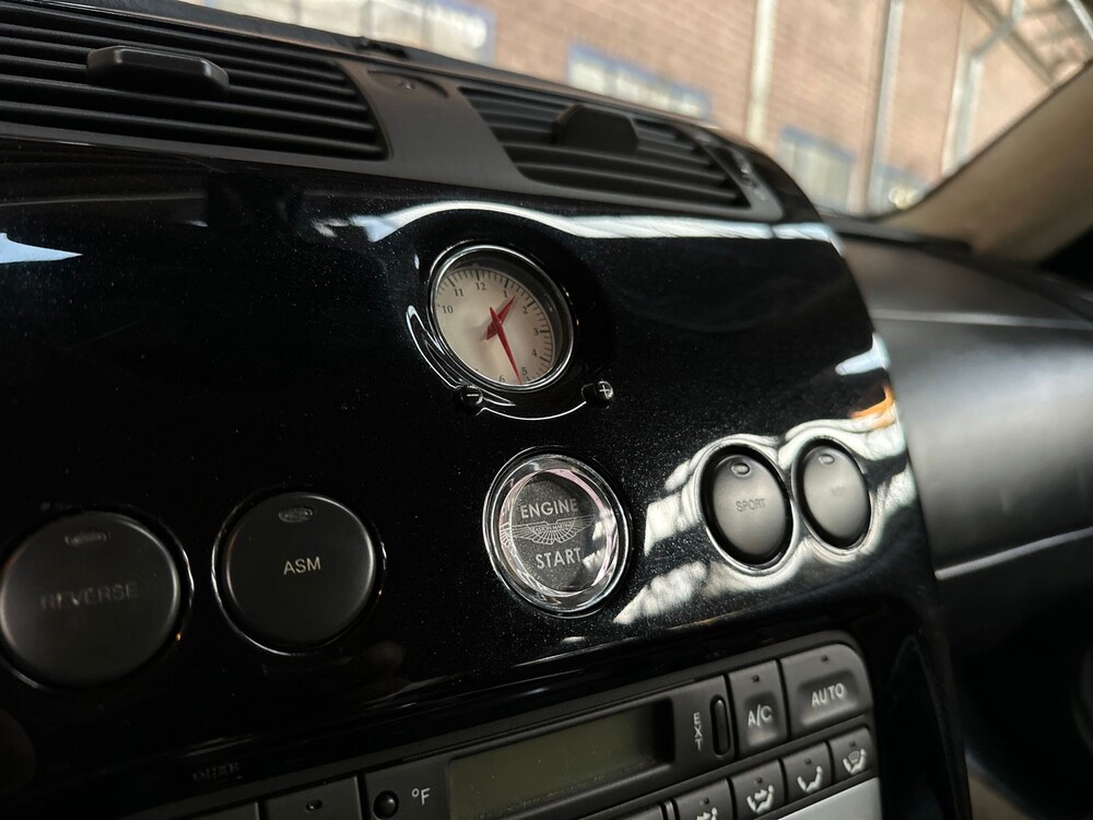 Aston Martin Vanquish 5.3 V12 460hp 2004 -Youngtimer-