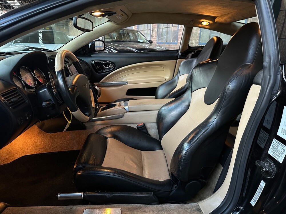 Aston Martin Vanquish 5.3 V12 460hp 2004 -Youngtimer-