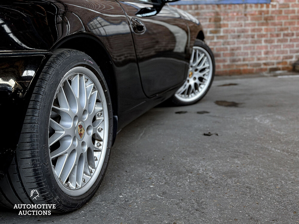 Porsche 911 Carrera 4 996 3.4 Coupé 301hp 1999, 53-GVJ-6 -Youngtimer-