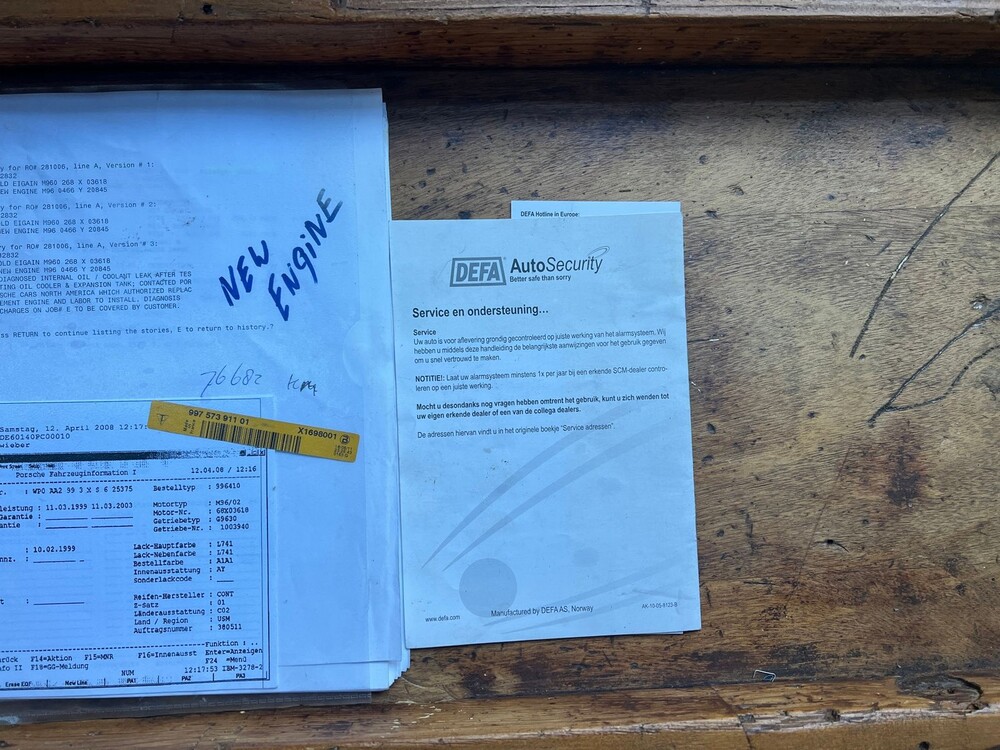 Porsche 911 Carrera 4 996 3.4 Coupé 301hp 1999, 53-GVJ-6 -Youngtimer-