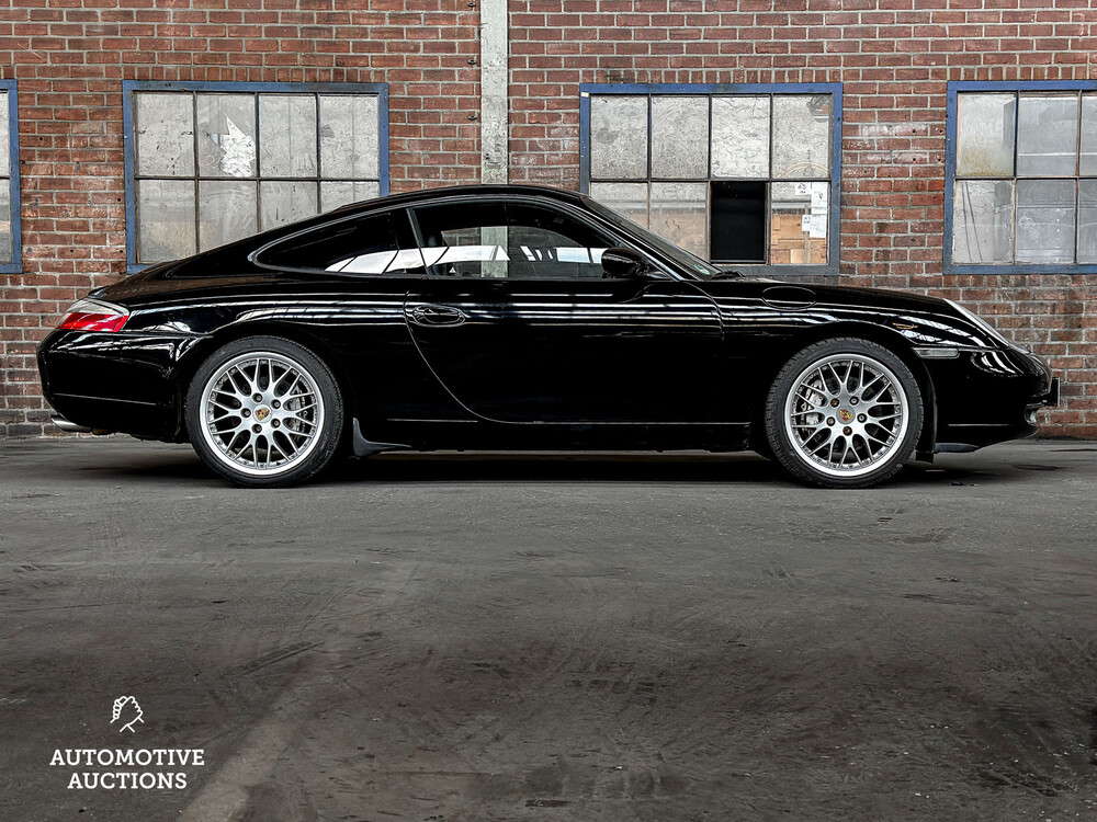 Porsche 911 Carrera 4 996 3.4 Coupé 301hp 1999, 53-GVJ-6 -Youngtimer-