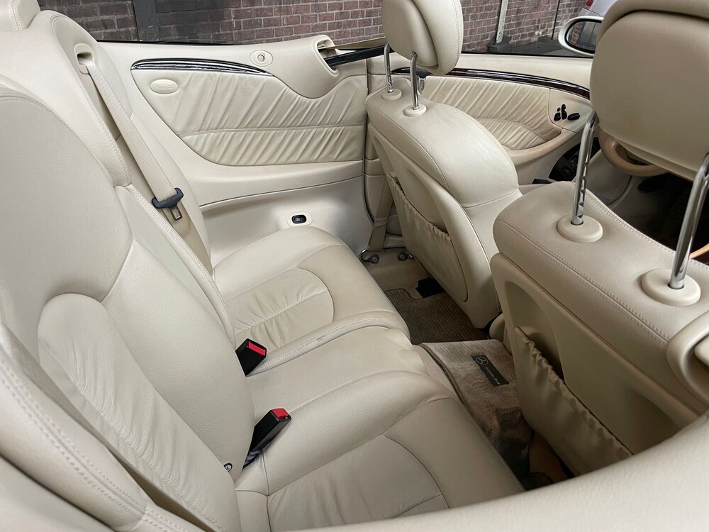 Mercedes-Benz CLK350 Cabriolet 3.5 V6 272hp 2007 -Youngtimer-