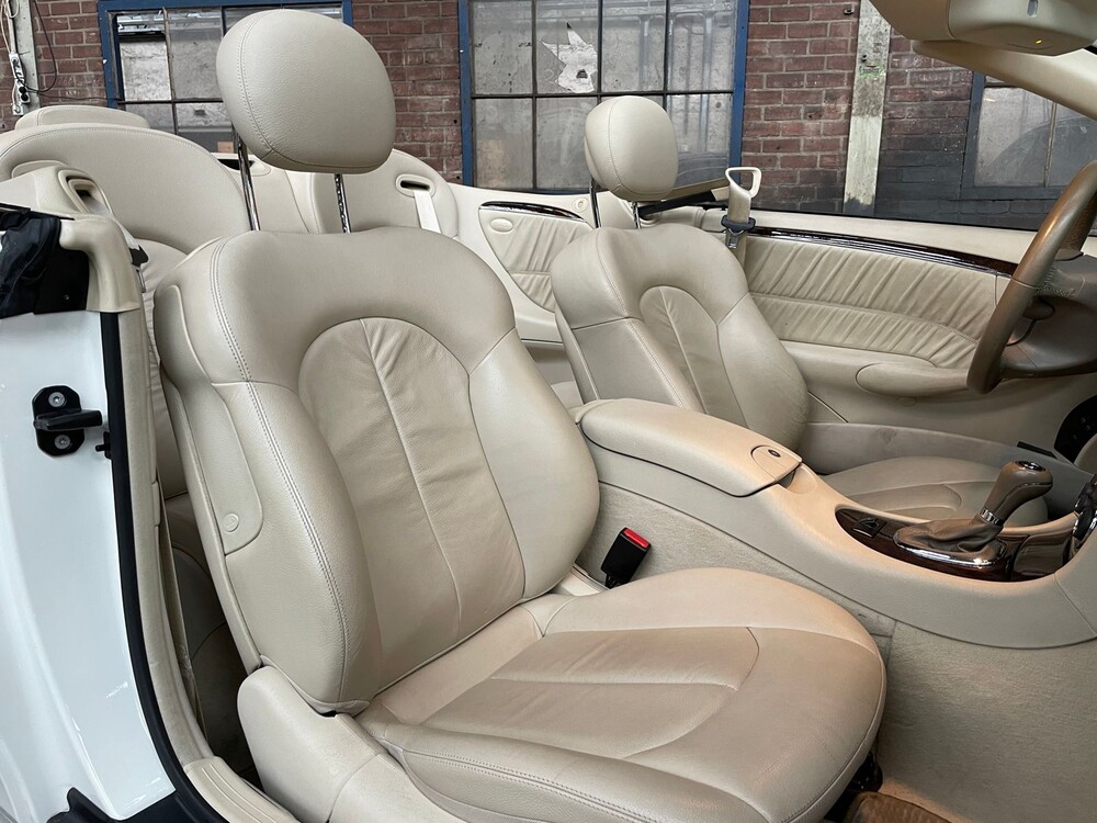 Mercedes-Benz CLK350 Cabriolet 3.5 V6 272hp 2007 -Youngtimer-