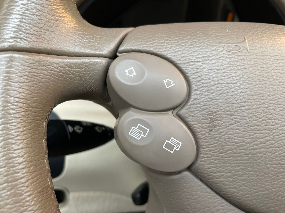 Mercedes-Benz CLK350 Cabriolet 3.5 V6 272hp 2007 -Youngtimer-