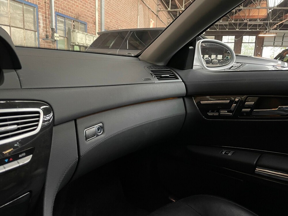 Mercedes-Benz CL500 AMG 5.5 V8 388hp 2007 CL-Class