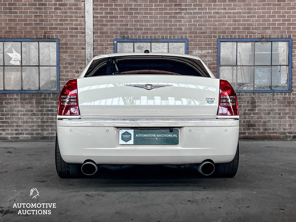 Chrysler 300C HEMI 5.7 V8 340hp 2006 -Youngtimer-