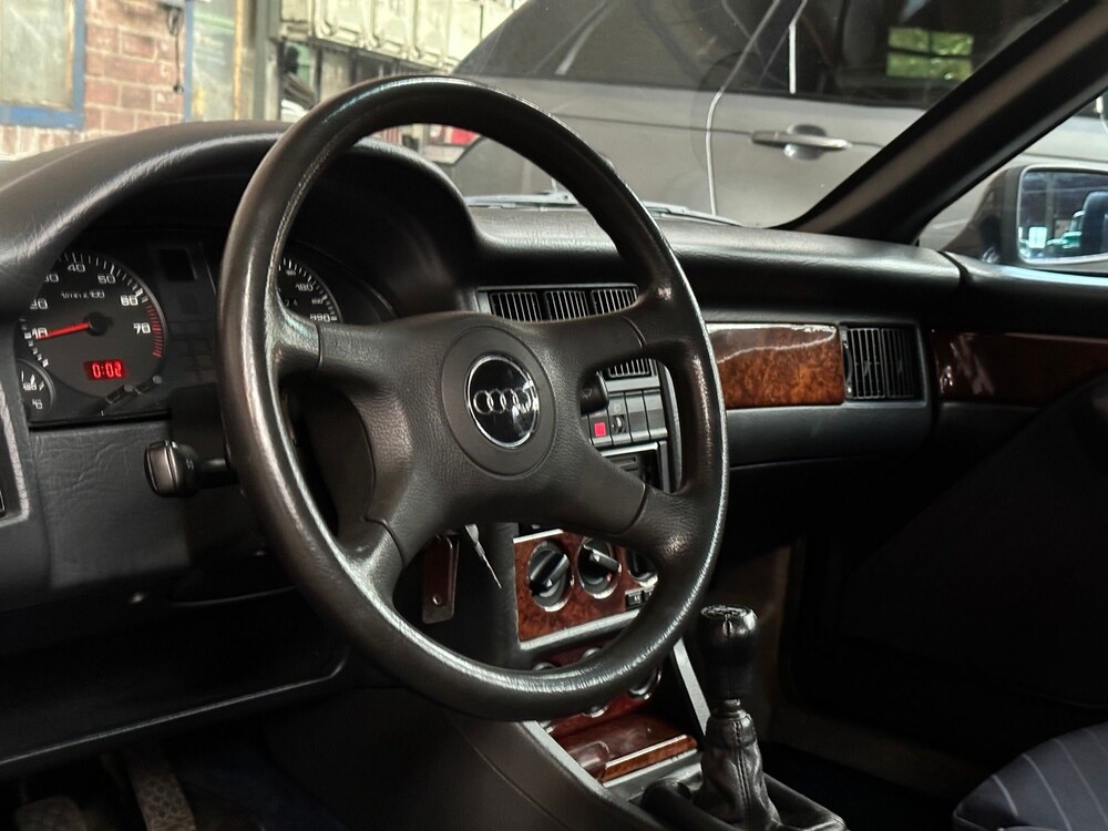 Audi Cabriolet 2.3 133hp 1992, 38-HT-XV 