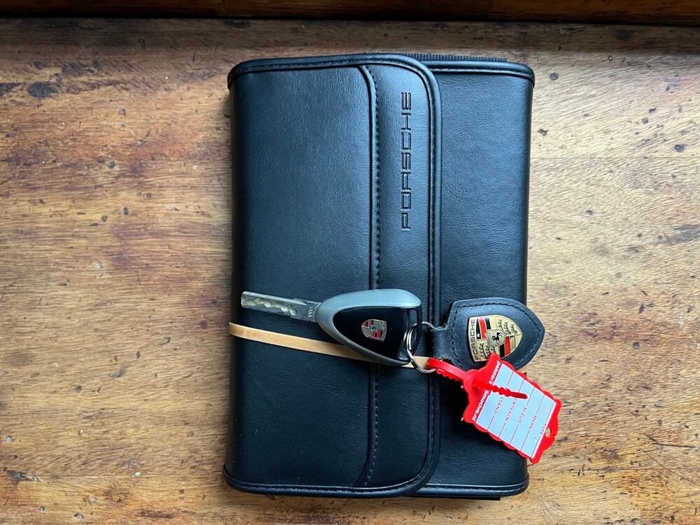 Porsche 911 997 Carrera 3.6 325hp 2006 -Youngtimer-