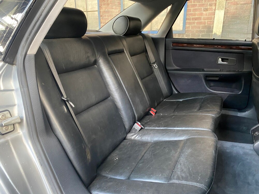 Audi A8 3.7 V8 Quattro 230hp 1996, S-080-ZJ -Youngtimer-