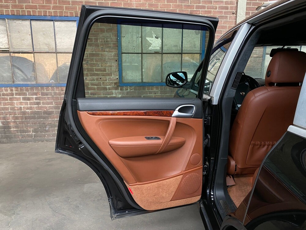 Porsche Cayenne Turbo 4.8 V8 500hp 2007