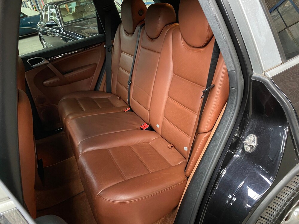 Porsche Cayenne Turbo 4.8 V8 500hp 2007