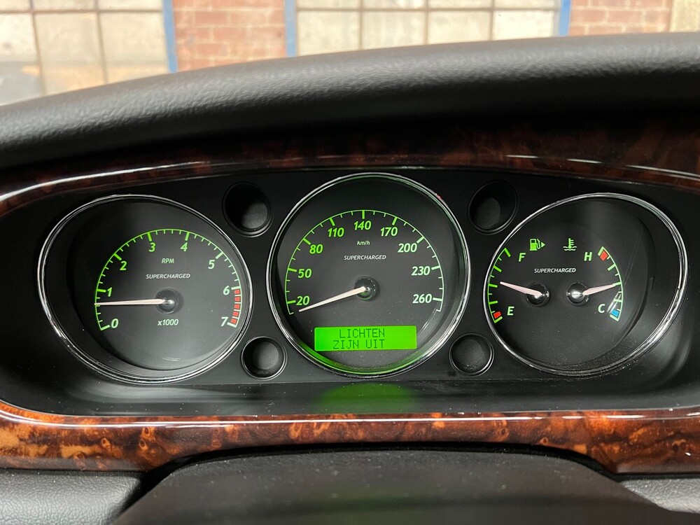 Jaguar XJ 4.2 V8 Super 396hp 2003, TX-524-X
