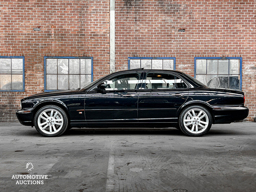 Jaguar XJ 4.2 V8 Super 396hp 2003, TX-524-X