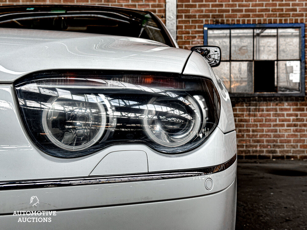 BMW 760Li E65 6.0 V12 445hp 2004