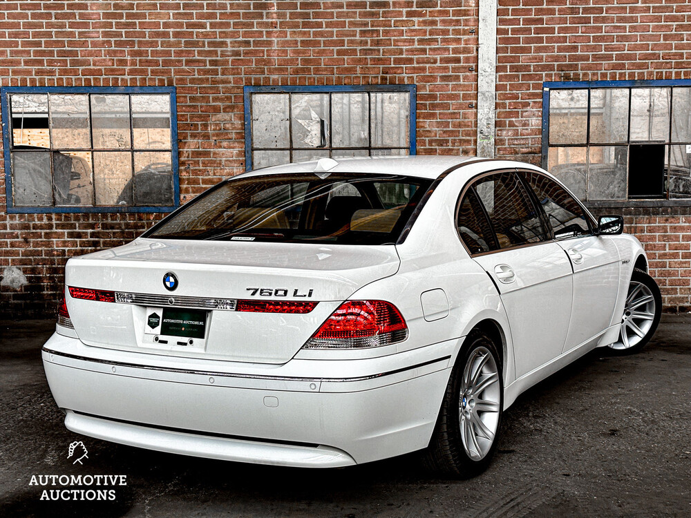 BMW 760Li E65 6.0 V12 445hp 2004
