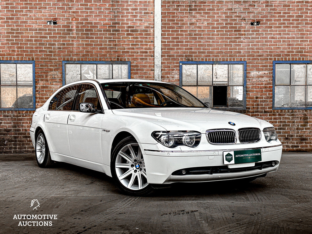 BMW 760Li E65 6.0 V12 445hp 2004
