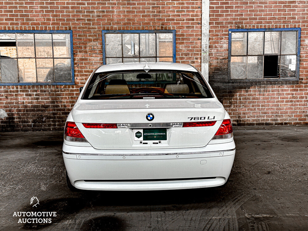 BMW 760Li E65 6.0 V12 445hp 2004