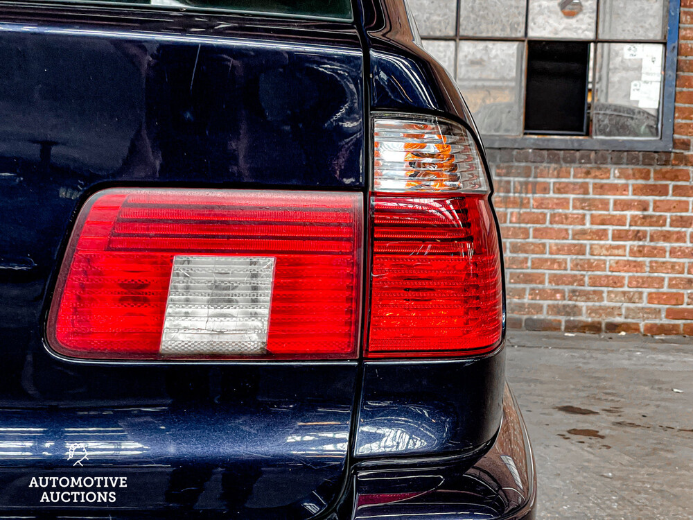 BMW 525i Touring Edition E39 5-serie 201hp 2003, 12-RSV-6 -Youngtimer-