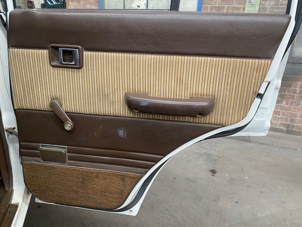 Toyota Landcruiser FJ60 2F 135hp 1982, S-306-XR