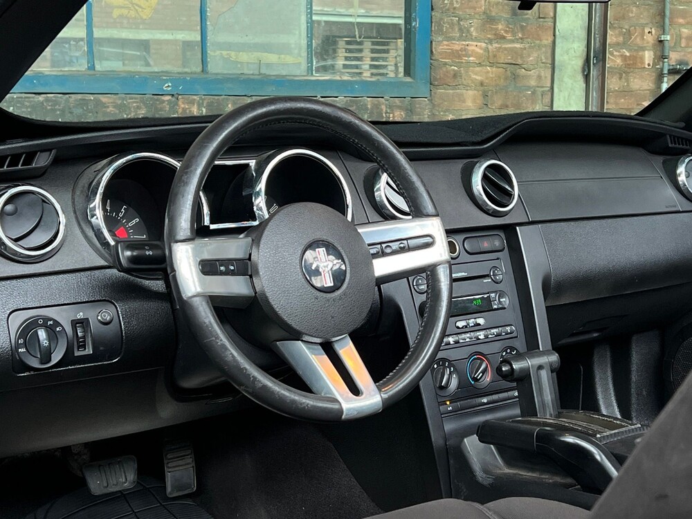 Ford Mustang 4.0 V6 Cabriolet 209hp 2007 -Youngtimer-