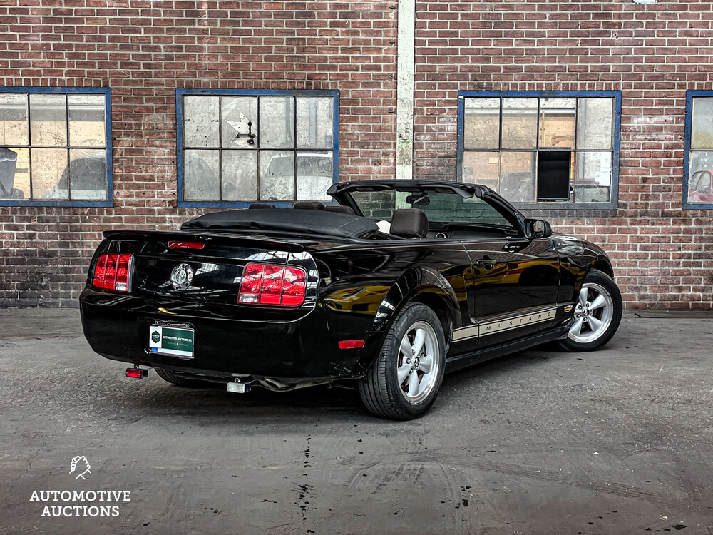 Ford Mustang 4.0 V6 Cabriolet 209hp 2007 -Youngtimer-