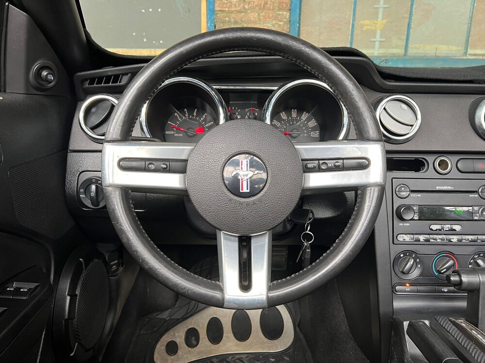 Ford Mustang 4.0 V6 Cabriolet 209hp 2007 -Youngtimer-