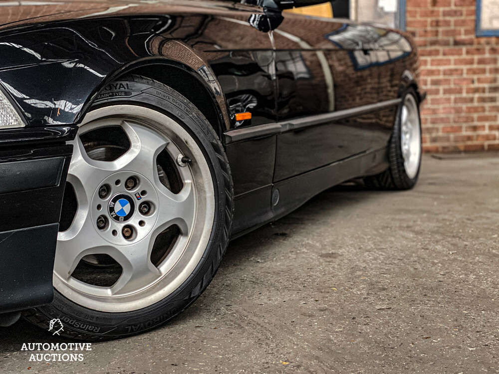 BMW 320i Executive E36 3-Series Convertible 150hp 1998 -Orig. EN- TP-BN-25 - Youngtimer-