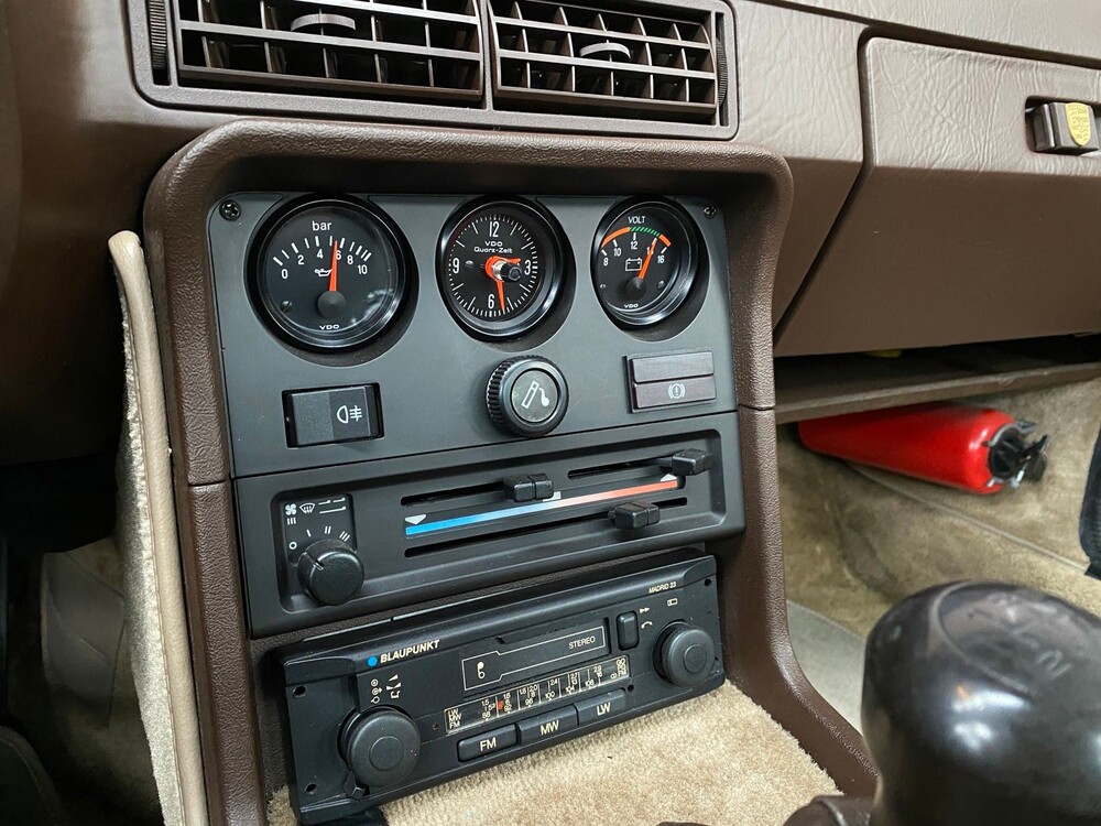 Porsche 924 Coupe 1984