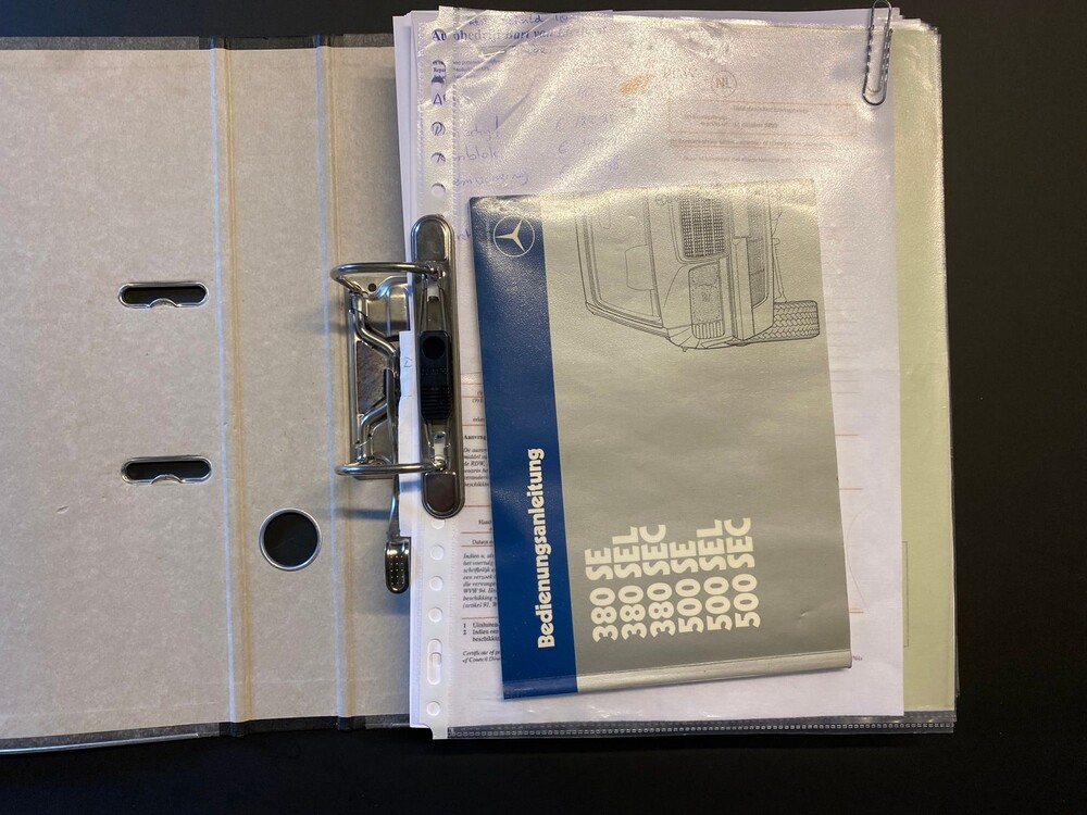 Mercedes-Benz 380 SEC 204hp 1985 S-Class, 57-LZB-9