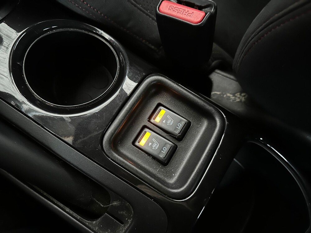 Nissan Juke 1.6 Turbo NISMO Alle 200PS 2013, J-858-TZ