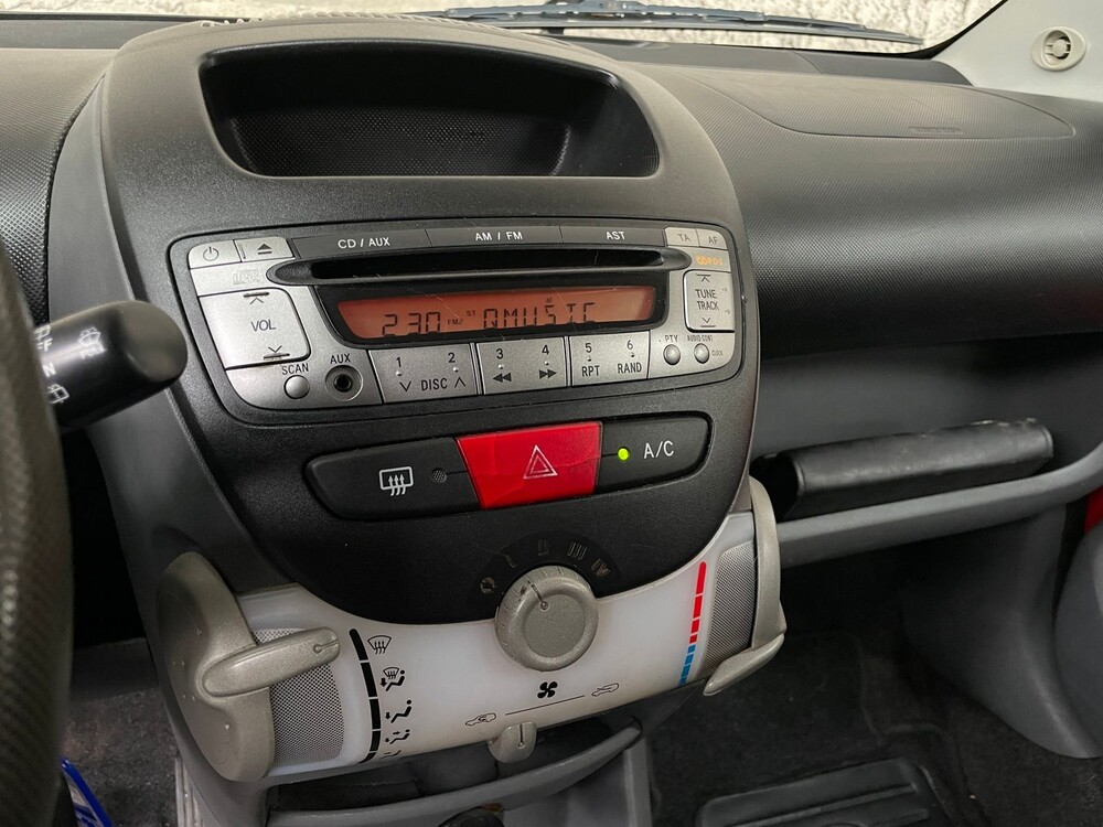 Toyota Aygo 1.0-12V 68PS 2007, 70-PKH-2