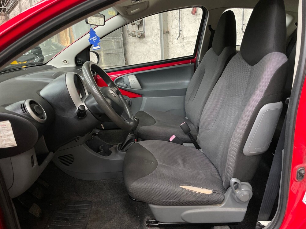 Toyota Aygo 1.0-12V 68PS 2007, 70-PKH-2