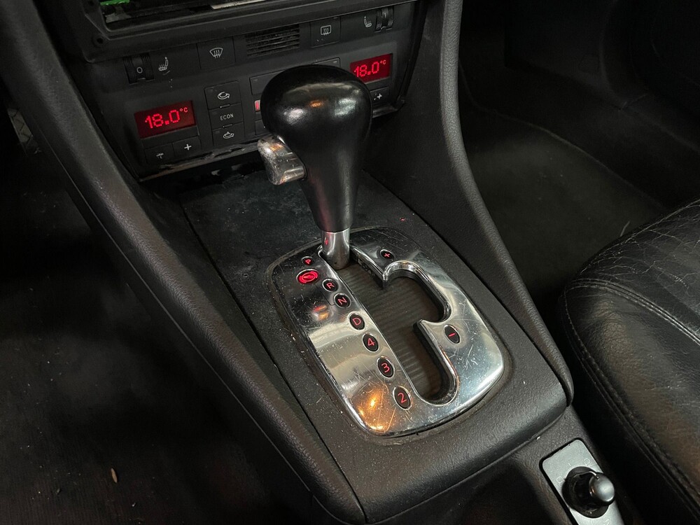  Audi A6 Avant 2.7 v6 quattro Advance 230PS 2000, 94-NN-GB -Yountimer-