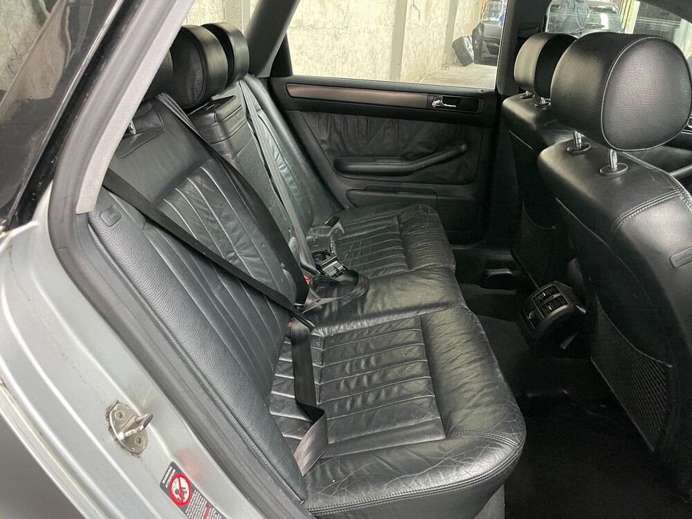  Audi A6 Avant 2.7 v6 quattro Advance 230PS 2000, 94-NN-GB -Yountimer-