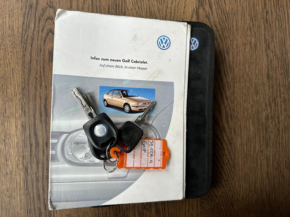 Volkswagen Golf Cabriolet 1.6 101PS 1999, 55-NDN-4