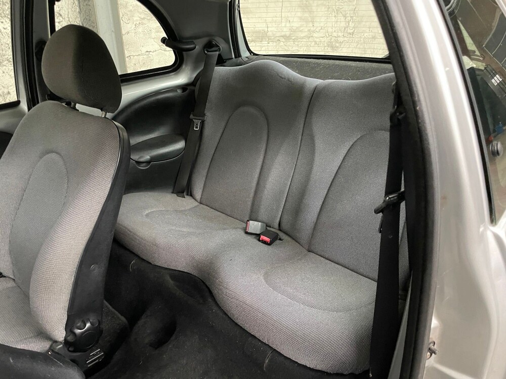 Ford Ka 1.3 Centennial 60PS 2003 -Orig. NL-, 14-ND-GP