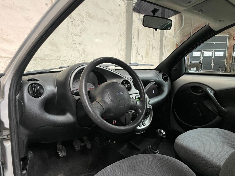 Ford Ka 1.3 Centennial 60PS 2003 -Orig. NL-, 14-ND-GP