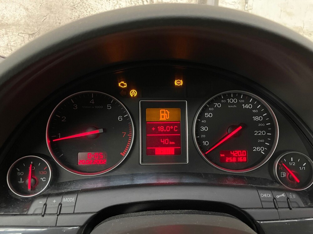 Audi A4 Avant 2.0 131PS 2002, 5-KXL-34 -Yountimer-