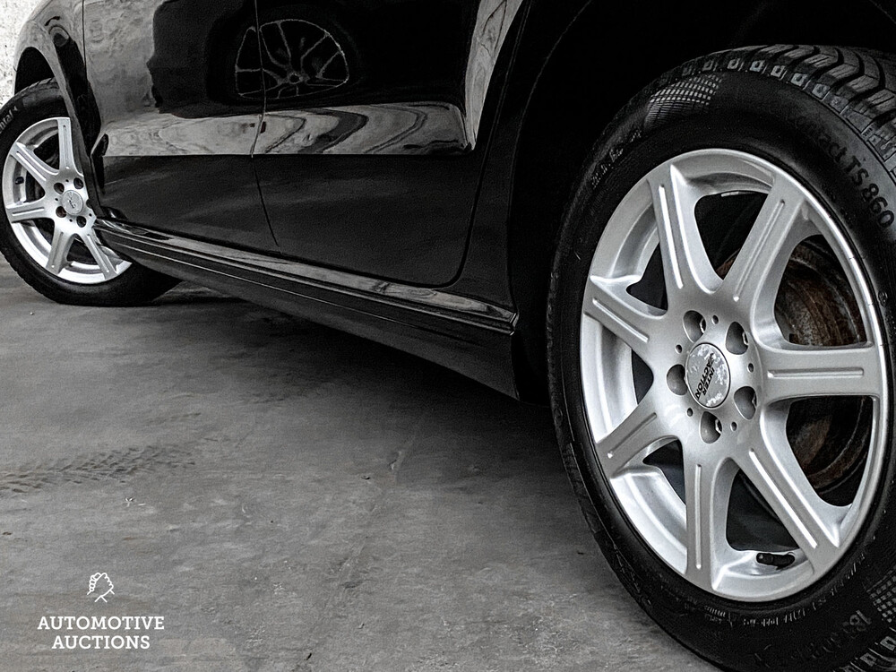 Volkswagen Polo 1.2 TDI BlueMotion Comfortline 75PS 2011 -Orig. GB-, 62-SJL-2-KARTON